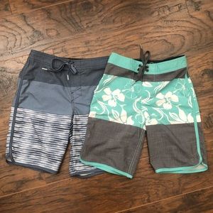 Hang🦶🏼ten  board short bundle